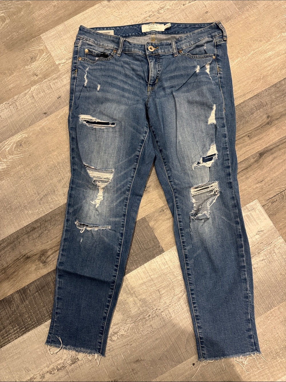 Torrid woman’s  Distressed Dark Blue Ripped Boyfriend Crop Jeans